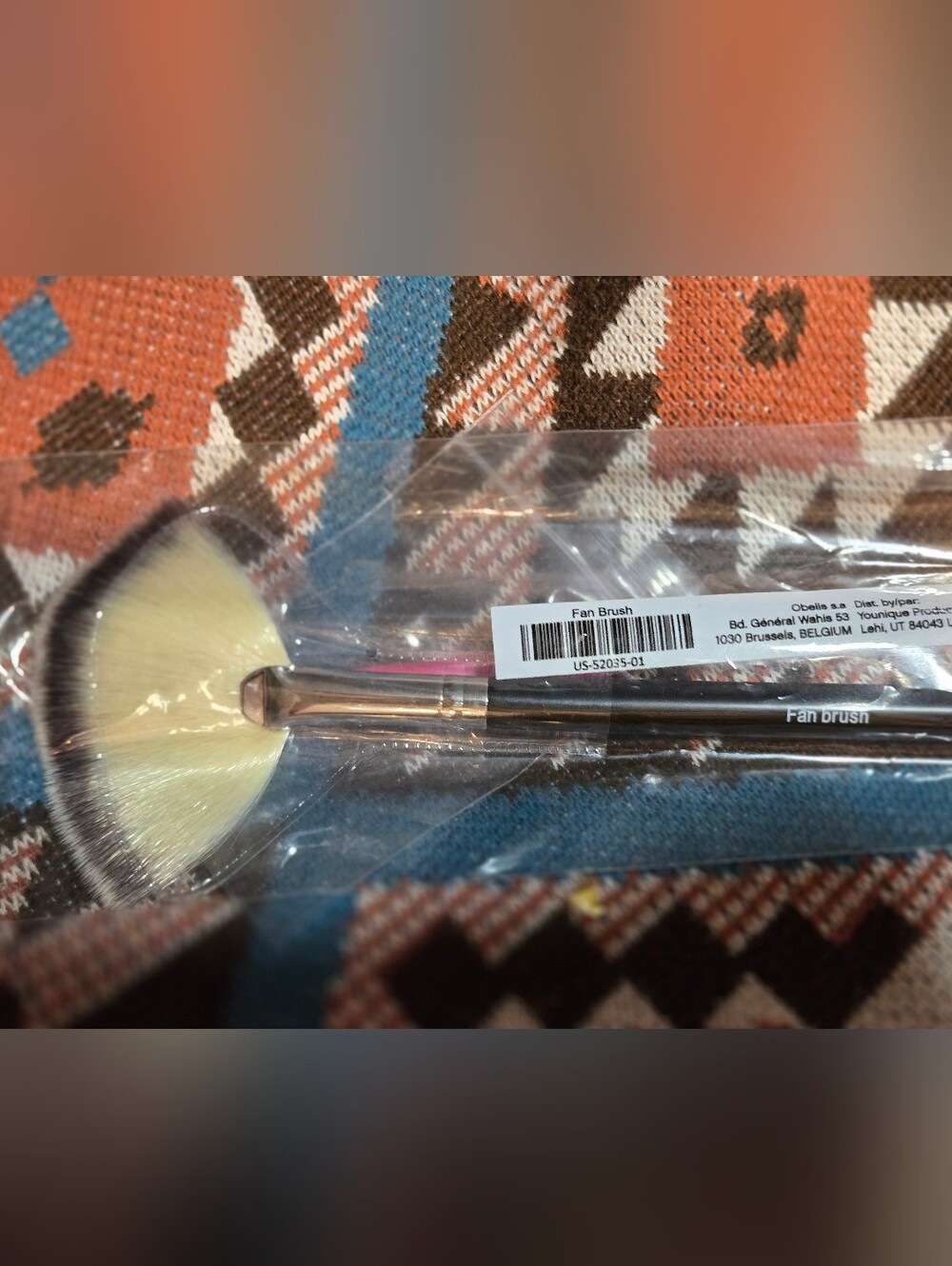 Younique Makeup Brush Fan
